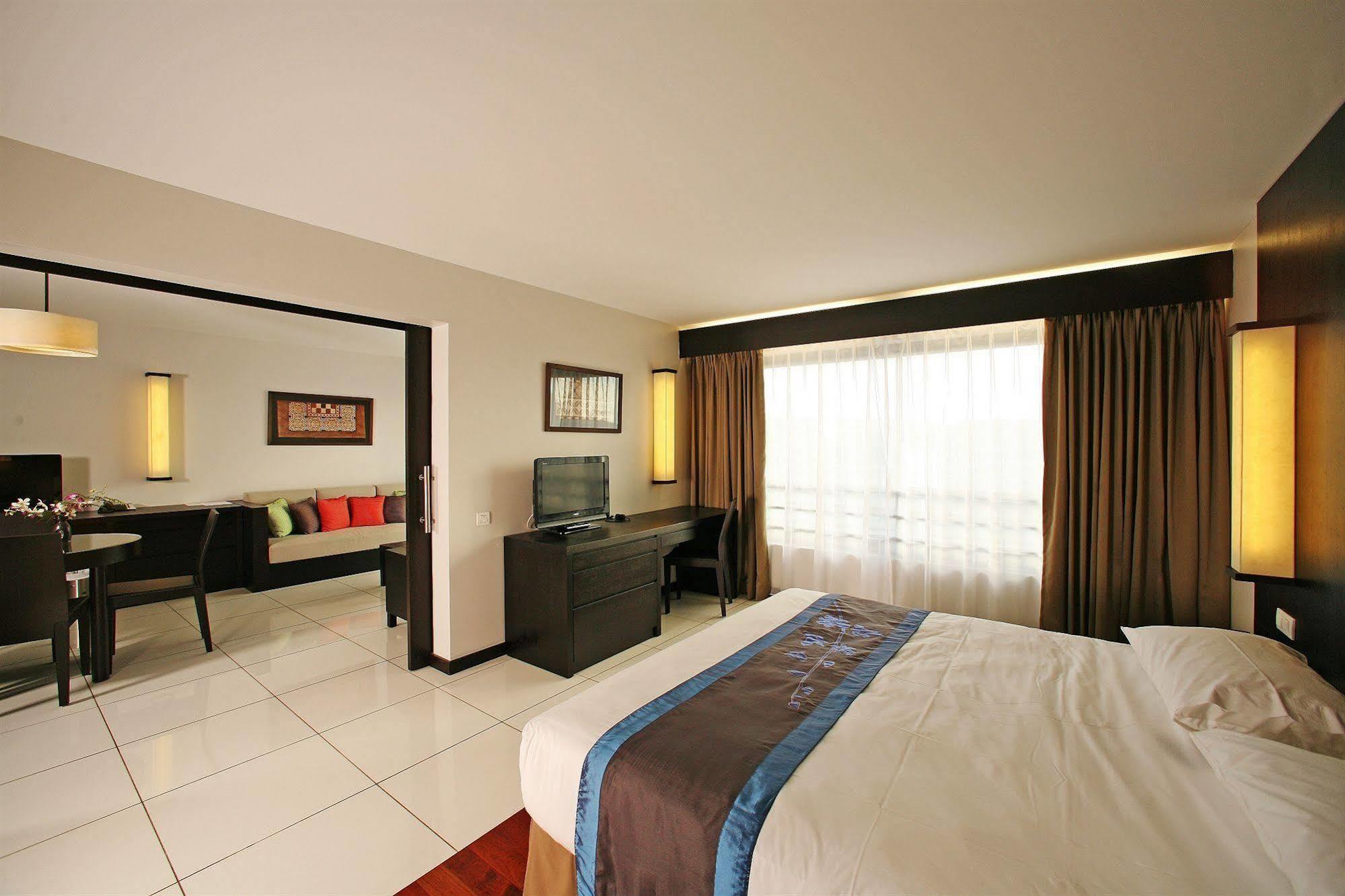 Hotel Tahiti Nui Papeete  Bagian luar foto